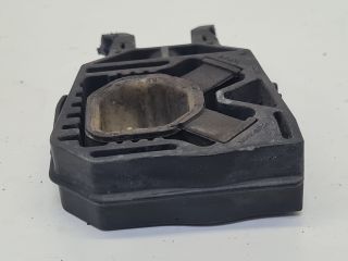 bontott VW GOLF VII Vízhűtő Radiátor Tartó