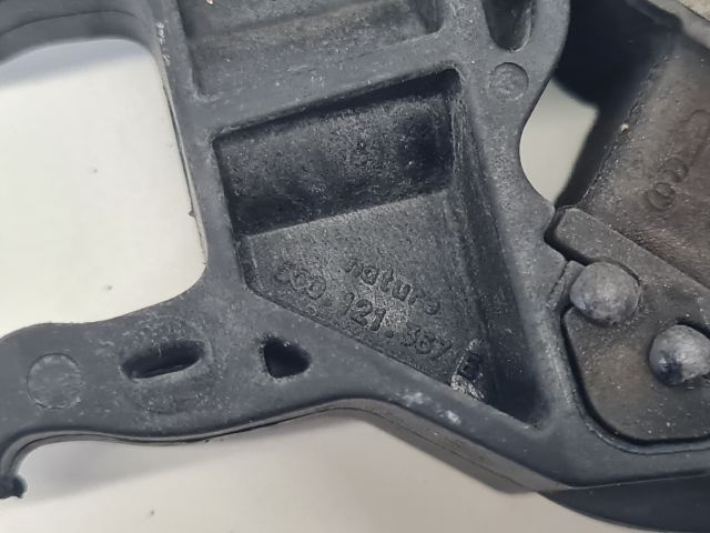 bontott VW GOLF VII Vízhűtő Radiátor Tartó