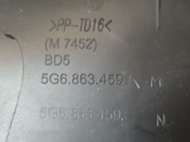 bontott VW GOLF VII Vonóhorog