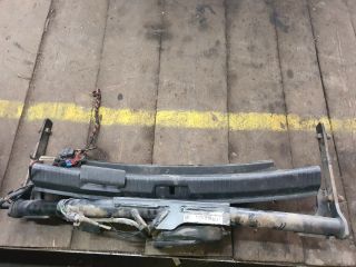 bontott VW GOLF VII Vonóhorog