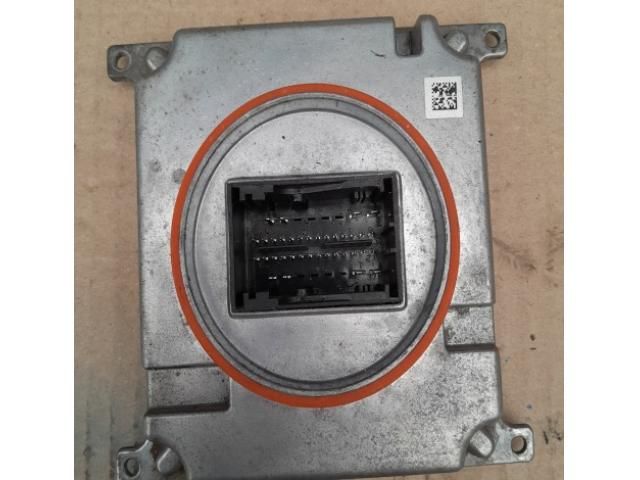 bontott VW GOLF VII Xenon Trafó