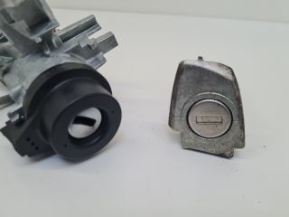 bontott VW GOLF VII Zárbetét Szett