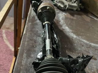 bontott VW GOLF VIII Bal Féltengely