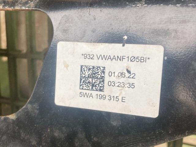 bontott VW GOLF VIII Első Bölcső