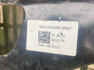 bontott VW GOLF VIII Első Bölcső