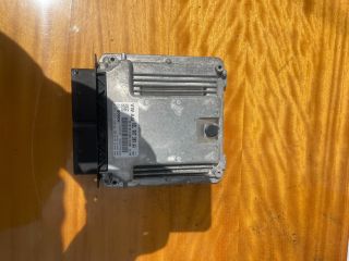 bontott VW GOLF VIII Motorvezérlő