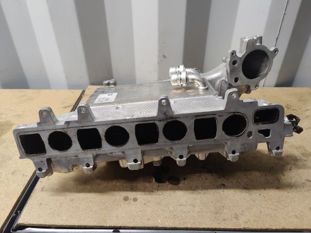 bontott VW GOLF VIII Szívósor