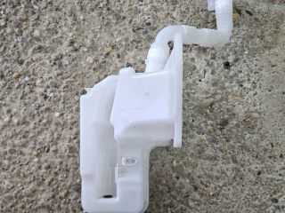 bontott VW GOLF VIII Ablakmosó Tartály