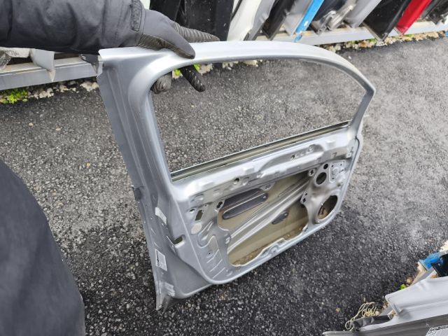 bontott VW GOLF VIII Bal első Ajtó (Üres lemez)