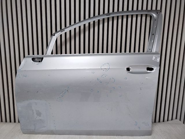 bontott VW GOLF VIII Bal első Ajtó (Üres lemez)