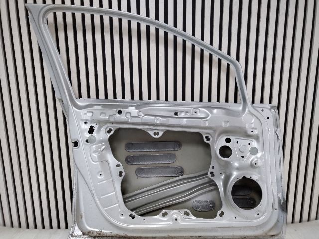 bontott VW GOLF VIII Bal első Ajtó (Üres lemez)