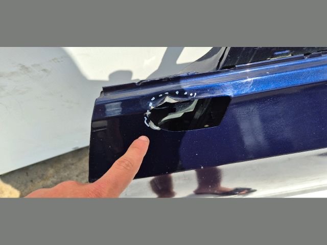 bontott VW GOLF VIII Bal első Ajtó (Üres lemez)