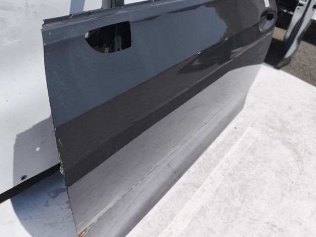 bontott VW GOLF VIII Bal első Ajtó (Üres lemez)