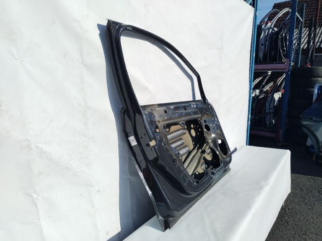 bontott VW GOLF VIII Bal első Ajtó (Üres lemez)