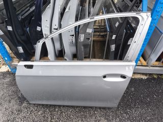 bontott VW GOLF VIII Bal első Ajtó (Üres lemez)