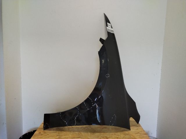 bontott VW GOLF VIII Bal első Sárvédő