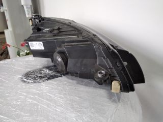 bontott VW GOLF VIII Bal Fényszóró