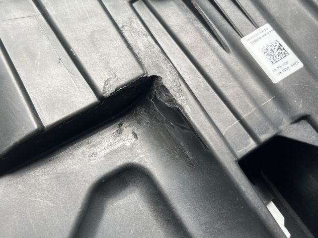 bontott VW GOLF VIII Bal Fényszóró