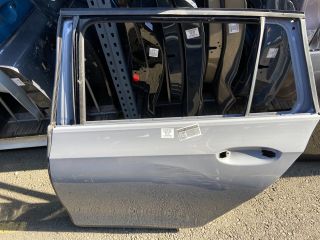 bontott VW GOLF VIII Bal hátsó Ajtó (Üres lemez)