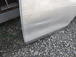 bontott VW GOLF VIII Bal hátsó Ajtó (Üres lemez)