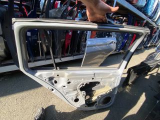 bontott VW GOLF VIII Bal hátsó Ajtó (Üres lemez)