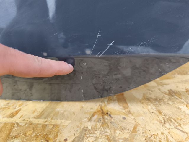 bontott VW GOLF VIII Bal hátsó Ajtó (Üres lemez)