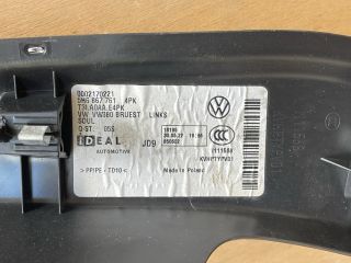 bontott VW GOLF VIII Bal hátsó Csomagtér Burkolat (Műanyag)