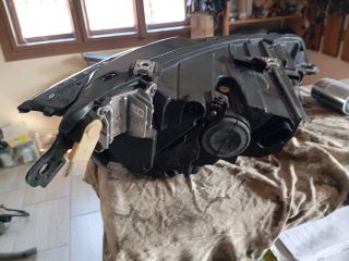 bontott VW GOLF VIII Bal Ledes Fényszóró