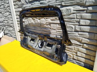 bontott VW GOLF VIII Csomagtérajtó (Üres lemez)