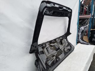 bontott VW GOLF VIII Csomagtérajtó (Üres lemez)