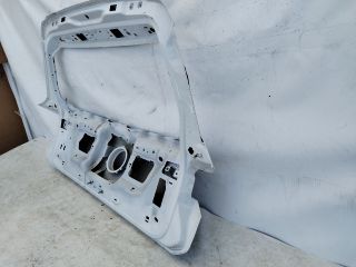 bontott VW GOLF VIII Csomagtérajtó (Üres lemez)