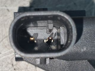 bontott VW GOLF VIII Első Középső Ütközés Érzékelő (Homlokfalon)