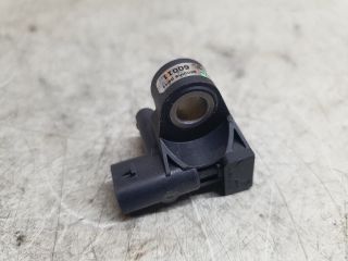 bontott VW GOLF VIII Első Középső Ütközés Érzékelő (Homlokfalon)