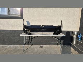 bontott VW GOLF VIII Első Lökhárító (Részeivel)