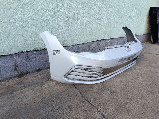 bontott VW GOLF VIII Első Lökhárító (Részeivel)