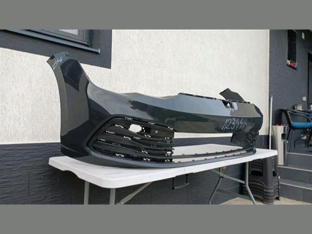 bontott VW GOLF VIII Első Lökhárító (Részeivel)