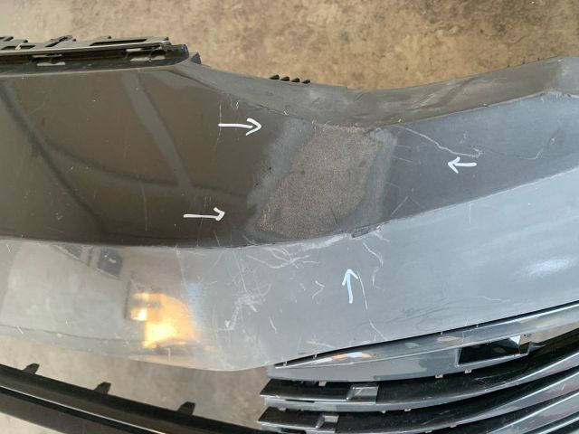 bontott VW GOLF VIII Első Lökhárító (Üresen)