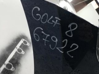 bontott VW GOLF VIII Első Lökhárító (Üresen)