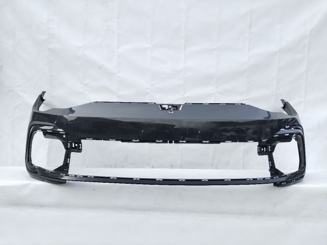 bontott VW GOLF VIII Első Lökhárító (Üresen)