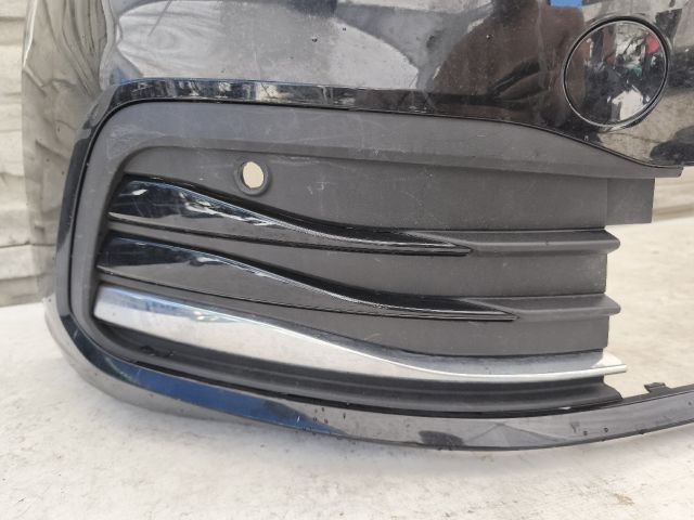 bontott VW GOLF VIII Első Lökhárító (Üresen)