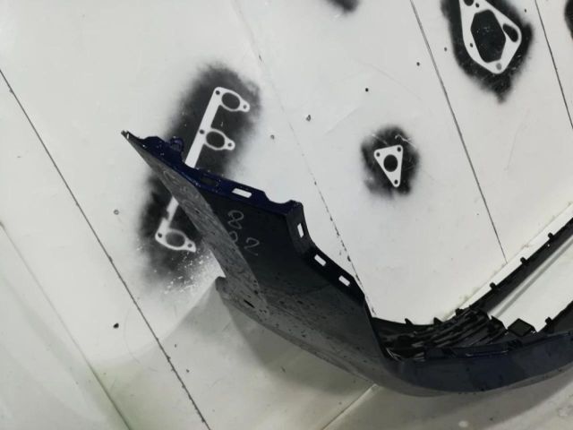 bontott VW GOLF VIII Első Lökhárító (Üresen)