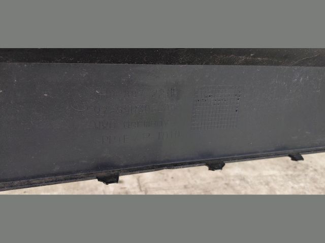 bontott VW GOLF VIII Első Lökhárító (Üresen)