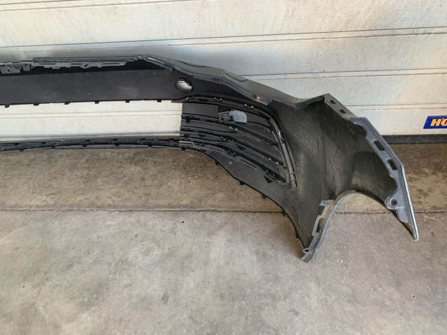 bontott VW GOLF VIII Első Lökhárító (Üresen)