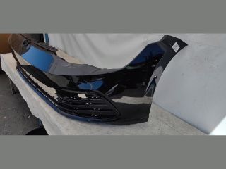 bontott VW GOLF VIII Első Lökhárító (Üresen)