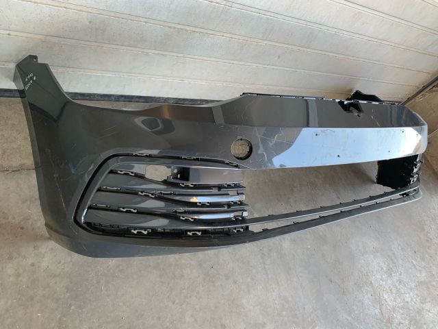 bontott VW GOLF VIII Első Lökhárító (Üresen)