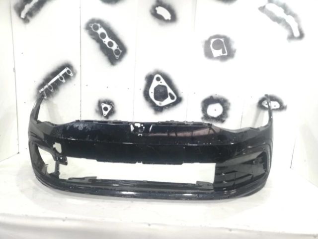 bontott VW GOLF VIII Első Lökhárító (Üresen)