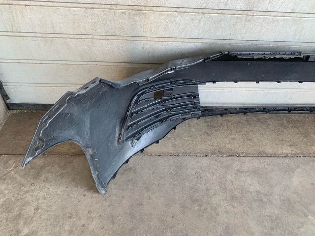 bontott VW GOLF VIII Első Lökhárító (Üresen)