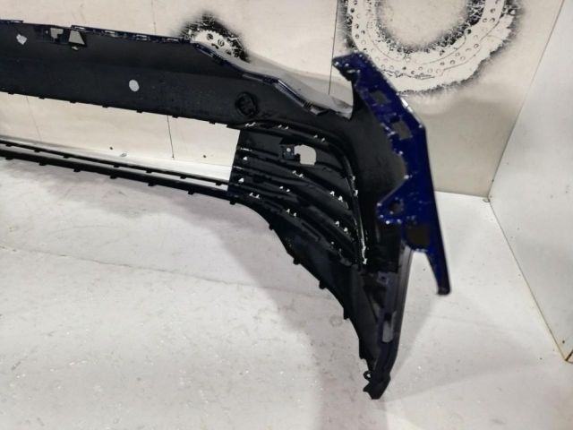 bontott VW GOLF VIII Első Lökhárító (Üresen)