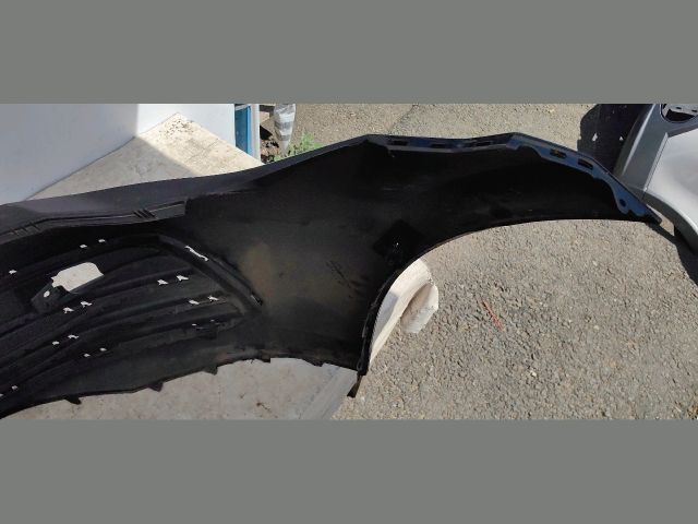 bontott VW GOLF VIII Első Lökhárító (Üresen)