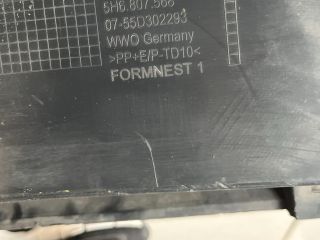 bontott VW GOLF VIII Hátsó Lökhárító Alsó (Műanyag)